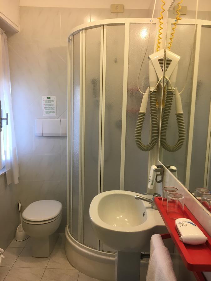 Hotel Le Ginestre Lido di Camaiore Eksteriør bilde