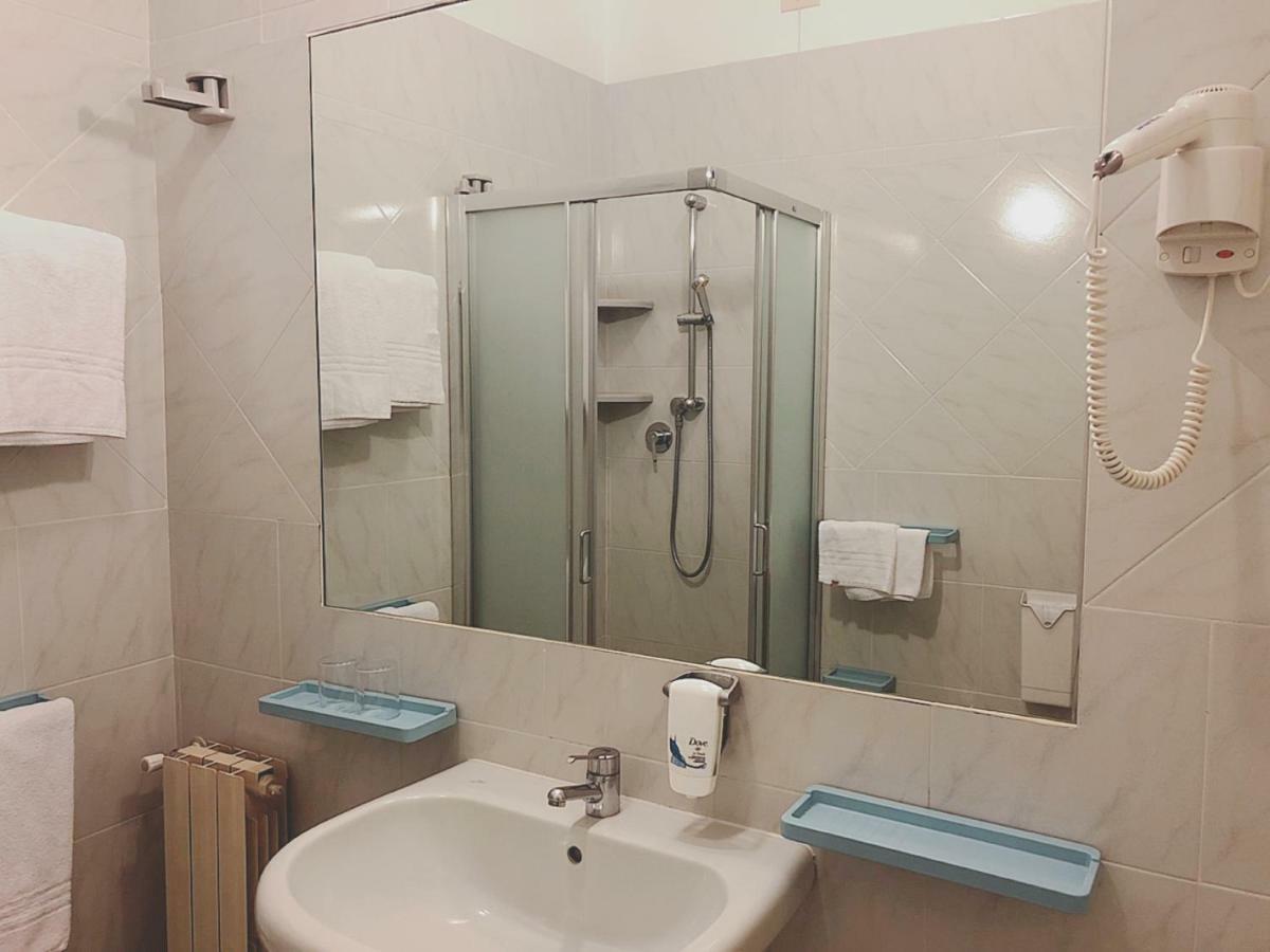 Hotel Le Ginestre Lido di Camaiore Eksteriør bilde