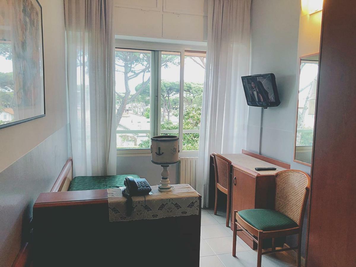 Hotel Le Ginestre Lido di Camaiore Eksteriør bilde